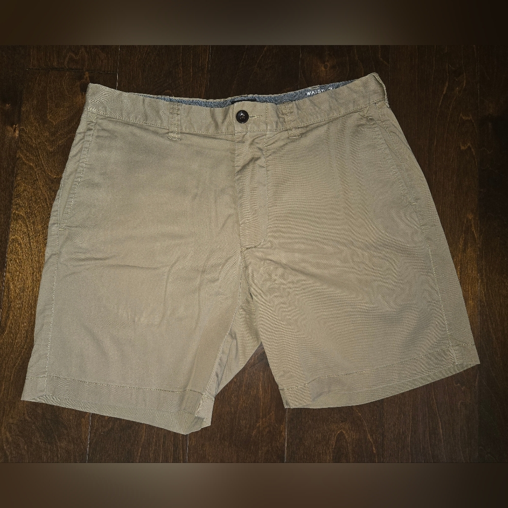 J. Crew Men's Stretch Khaki Flat Front Shorts